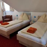 Konukevi Holzapfel 3*