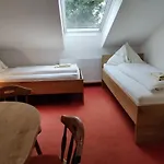 Holzapfel