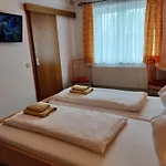 Konukevi Holzapfel 3*