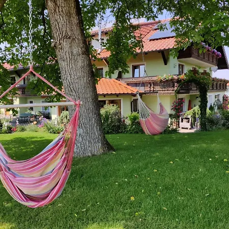 Gasthof Holzapfel Sankt Georgen im Attergau