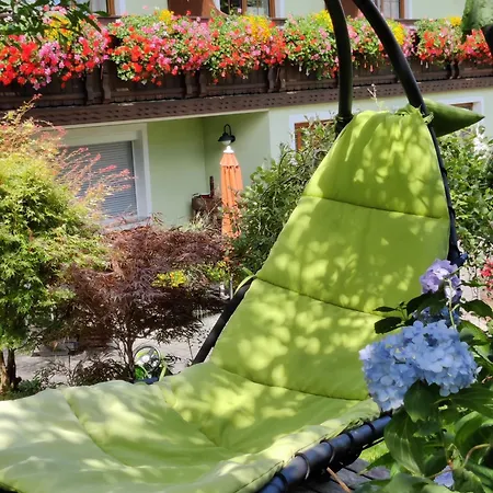Guest house Holzapfel Sankt Georgen im Attergau